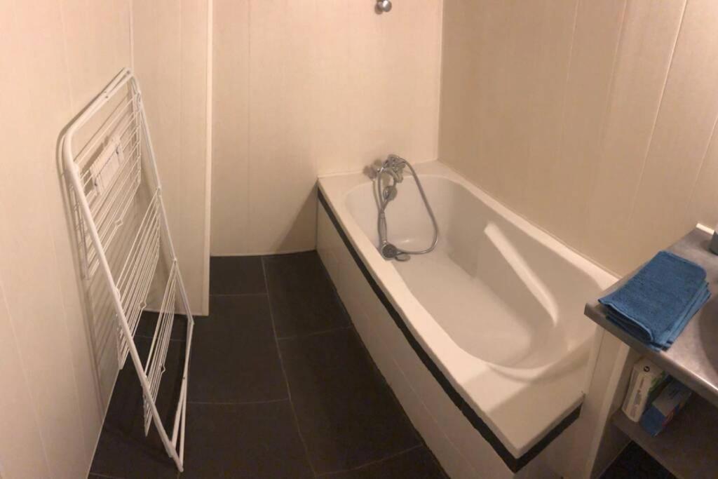F3 - Neuf - 4/6 P - Lits King Size - Wifi - Cour Apartment Le Puy-en-Velay Exterior photo